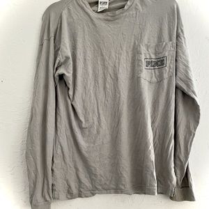 Light grey vs pink sweater